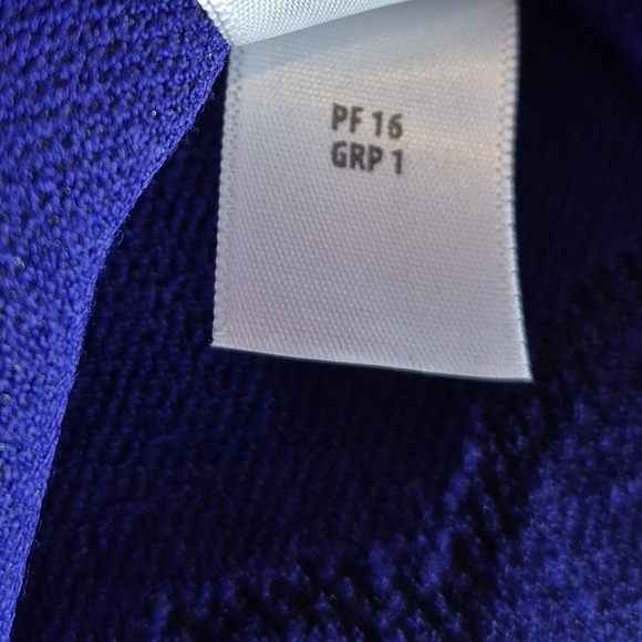 ST. JOHN Sleeveless Sheath Dress - Size 8 - Picture 14 of 14